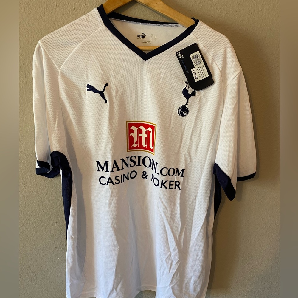 Tottenham Hotspurs jersey, new with tags! Never worn. Bag and packing included.
